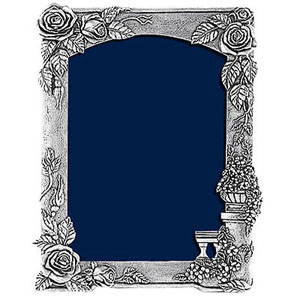 #Moods & Memories Climbing Roses Photoframe 8R