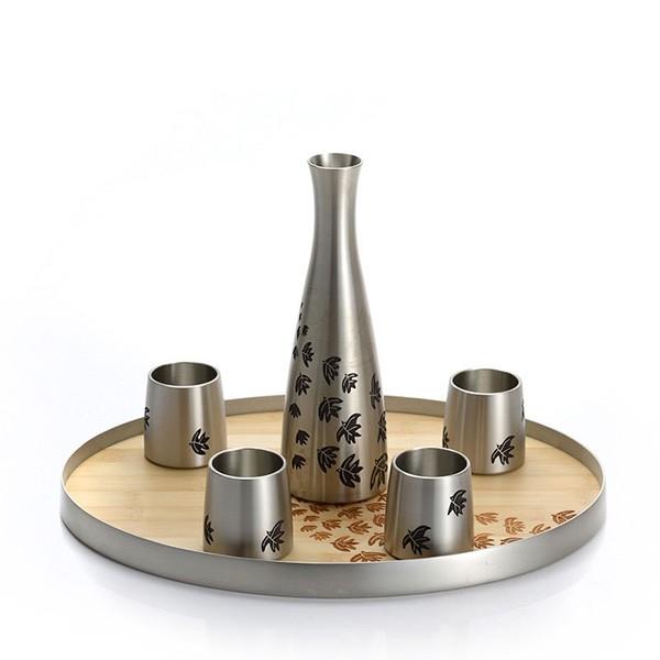 #Shuraku Sake Set